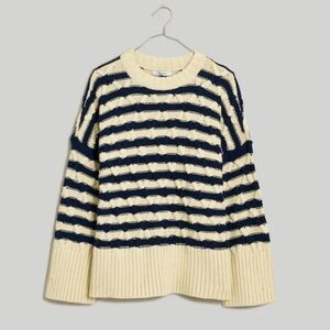 Madewell Cable-Knit Oversized Sweater in Str
